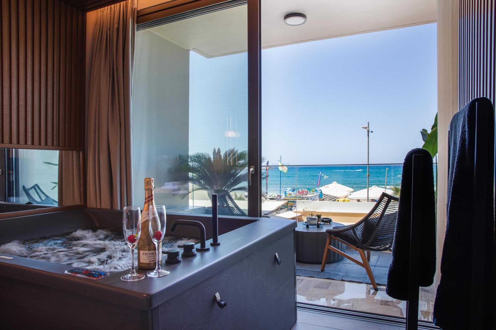 La Vie En Mer Apartments ريثيمنو المظهر الخارجي الصورة